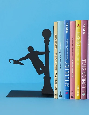 Sujeta libros Singing In The Rain...