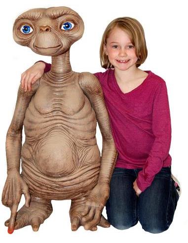 Replica E.T. El Extraterrestre...